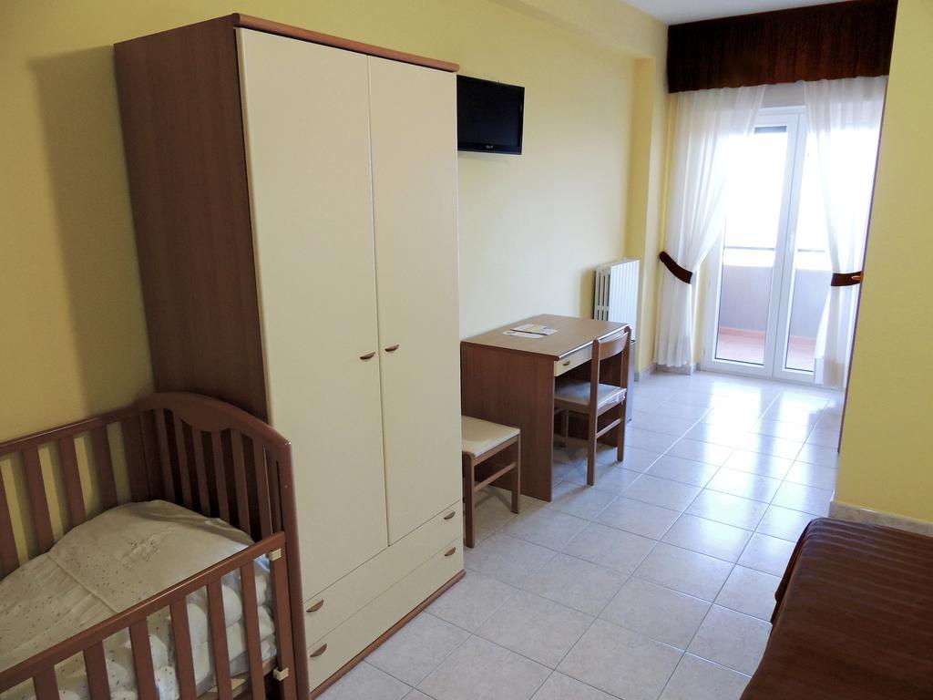 B&B Angela Monte SantʼAngelo Δωμάτιο φωτογραφία